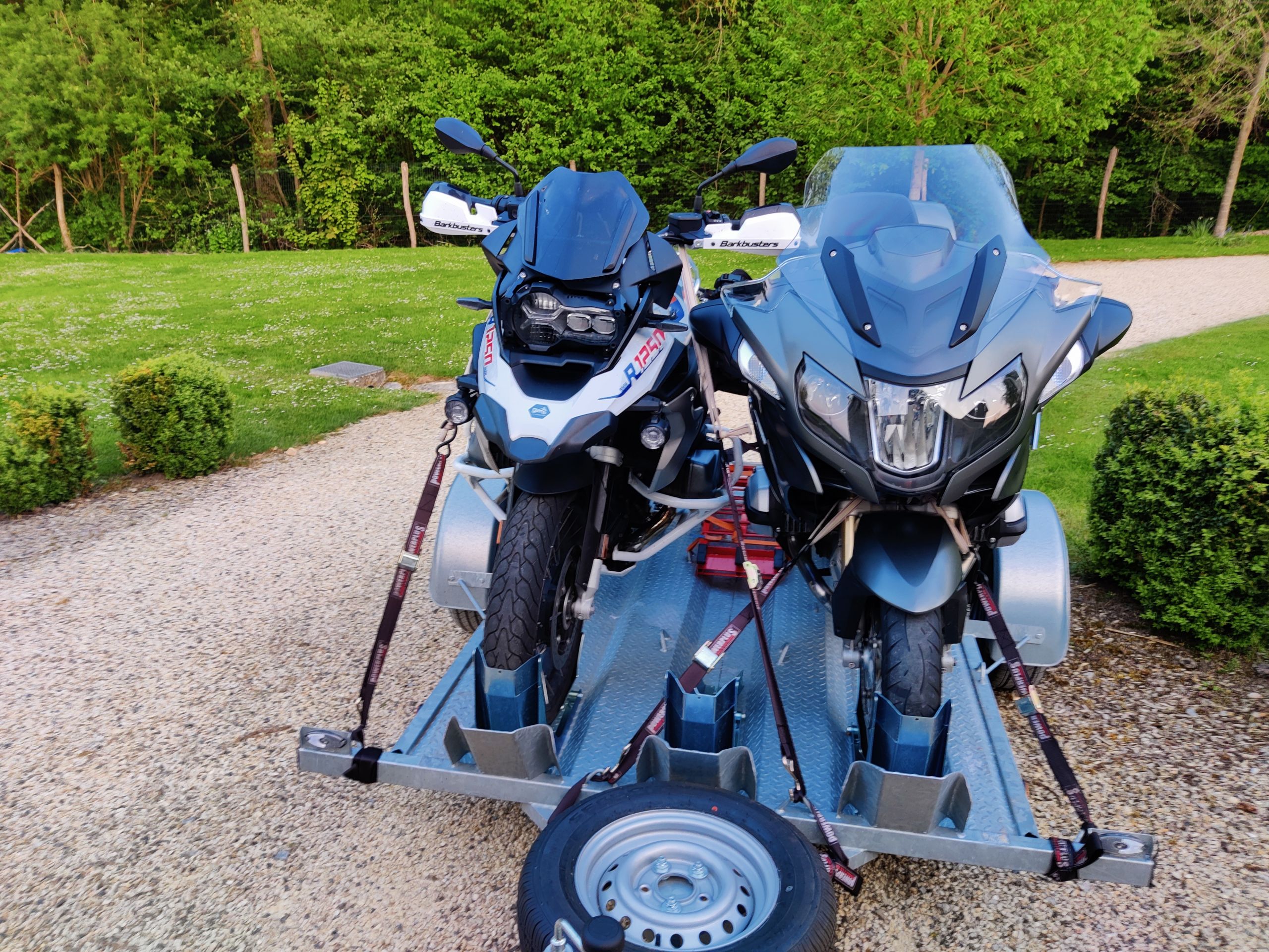 Motorkar van MotoExperience